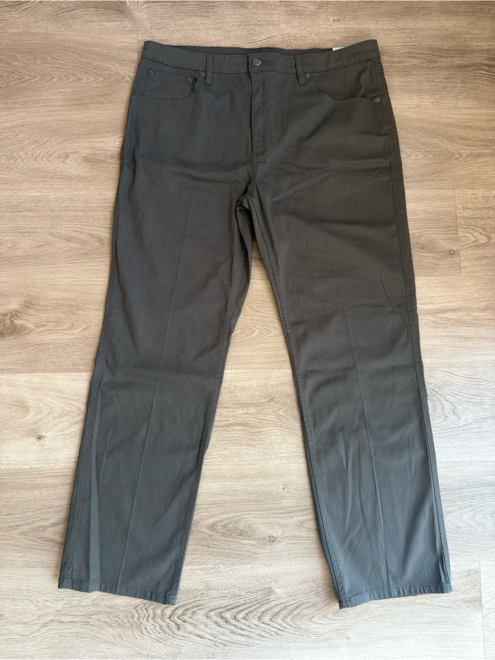 NWT Magellan Outdoors Mens Heritage 5 Pocket Flex Pants Dark Shadow 38x32